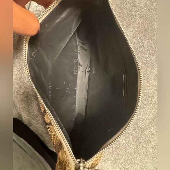 GUCCI BAG💼😍 - Picture 4 of 15